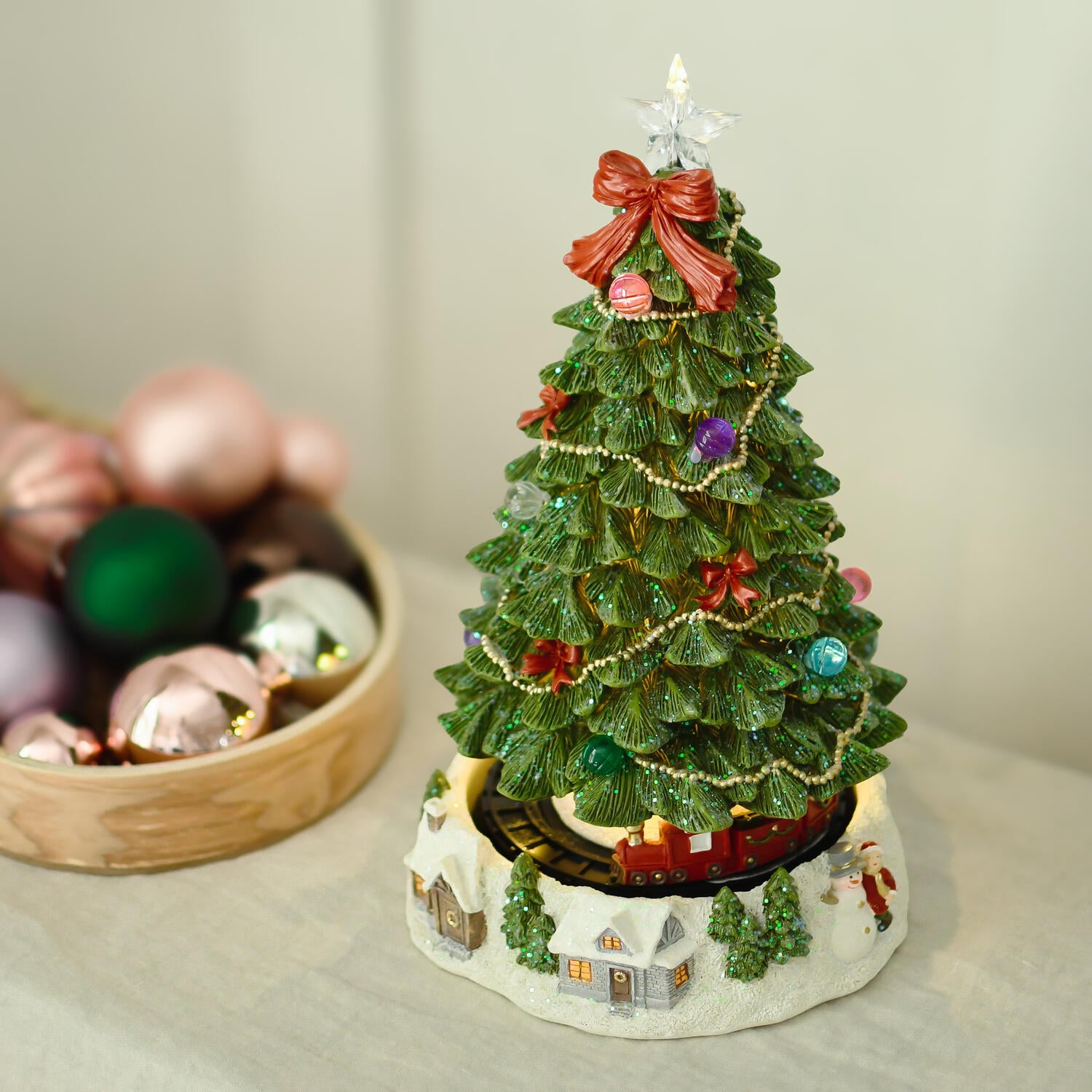 Juletræsfigur m/kørende tog lys & musik - H30 cm.